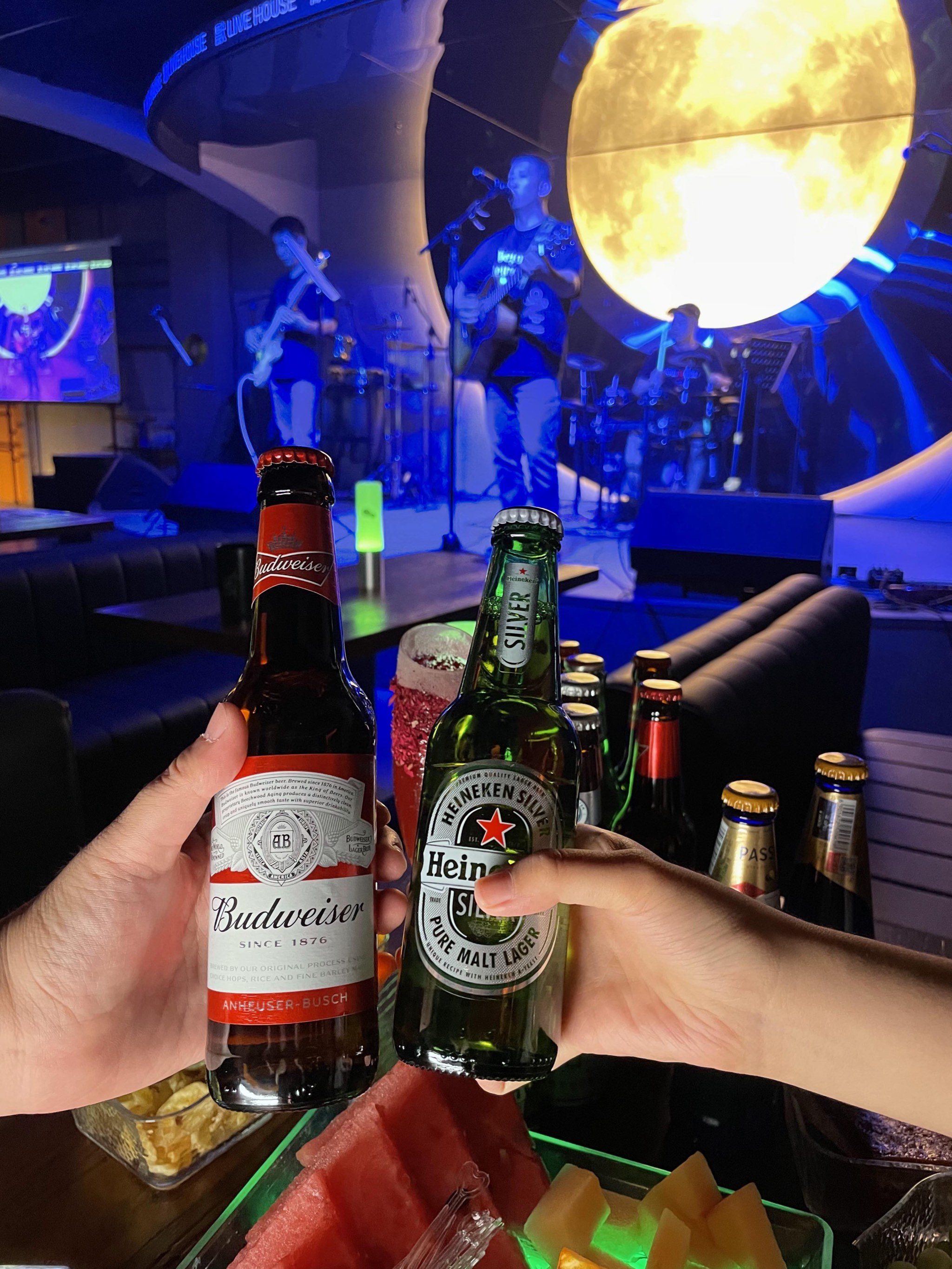 商务KTV预订指南-华安县ktv预订